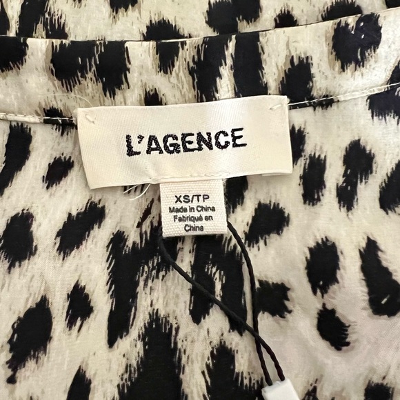 L'AGENCE Aoki 3/4 Quarter Silk Charmeuse Blouse in Animal Print (XS) - Picture 6 of 8